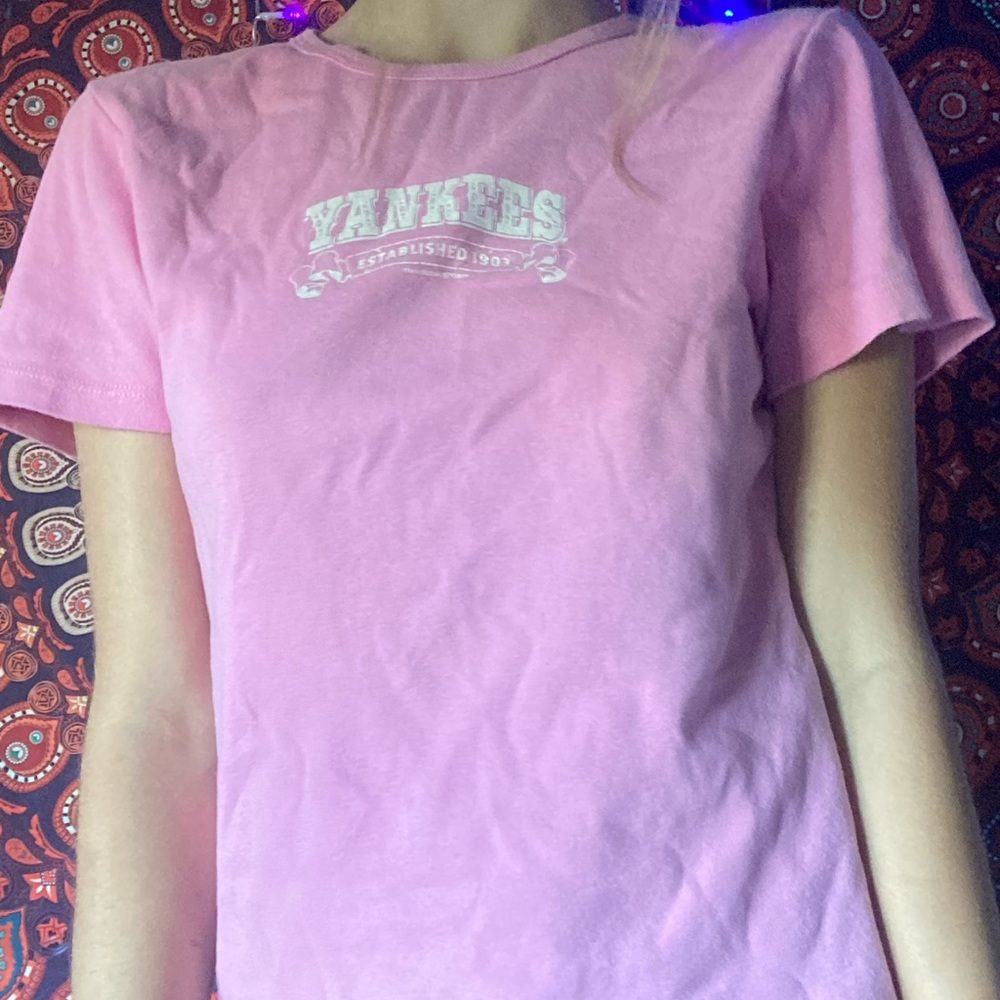 authentic genuine Yankees pink, baby Tee🌸